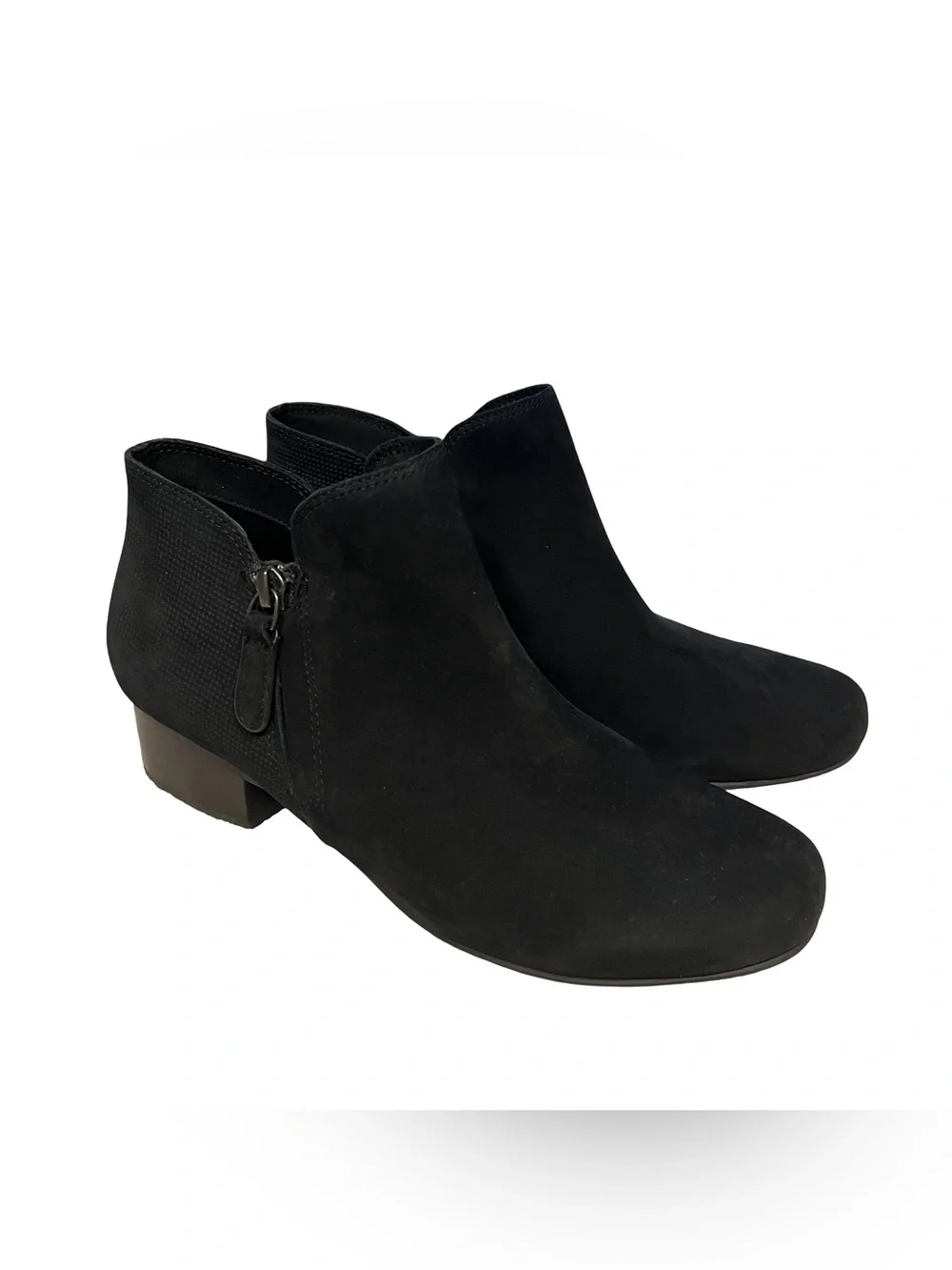 ABEO Lanora Black Suede Women’s Sz 8.5 Ankle Boots Side Zip Low Heel EUC